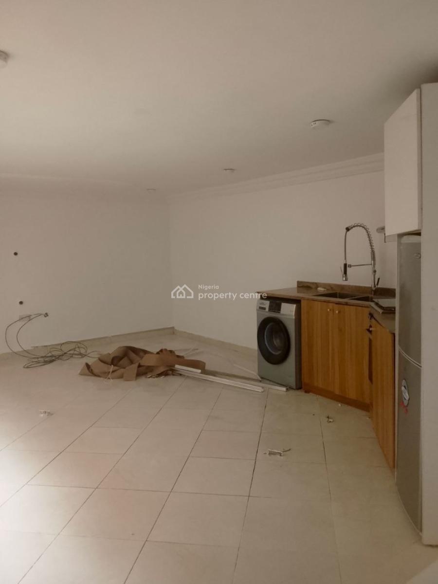 1 Bedroom Apartment, Lekki Phase 1, Lekki, Lagos, Flat / Apartment for Rent