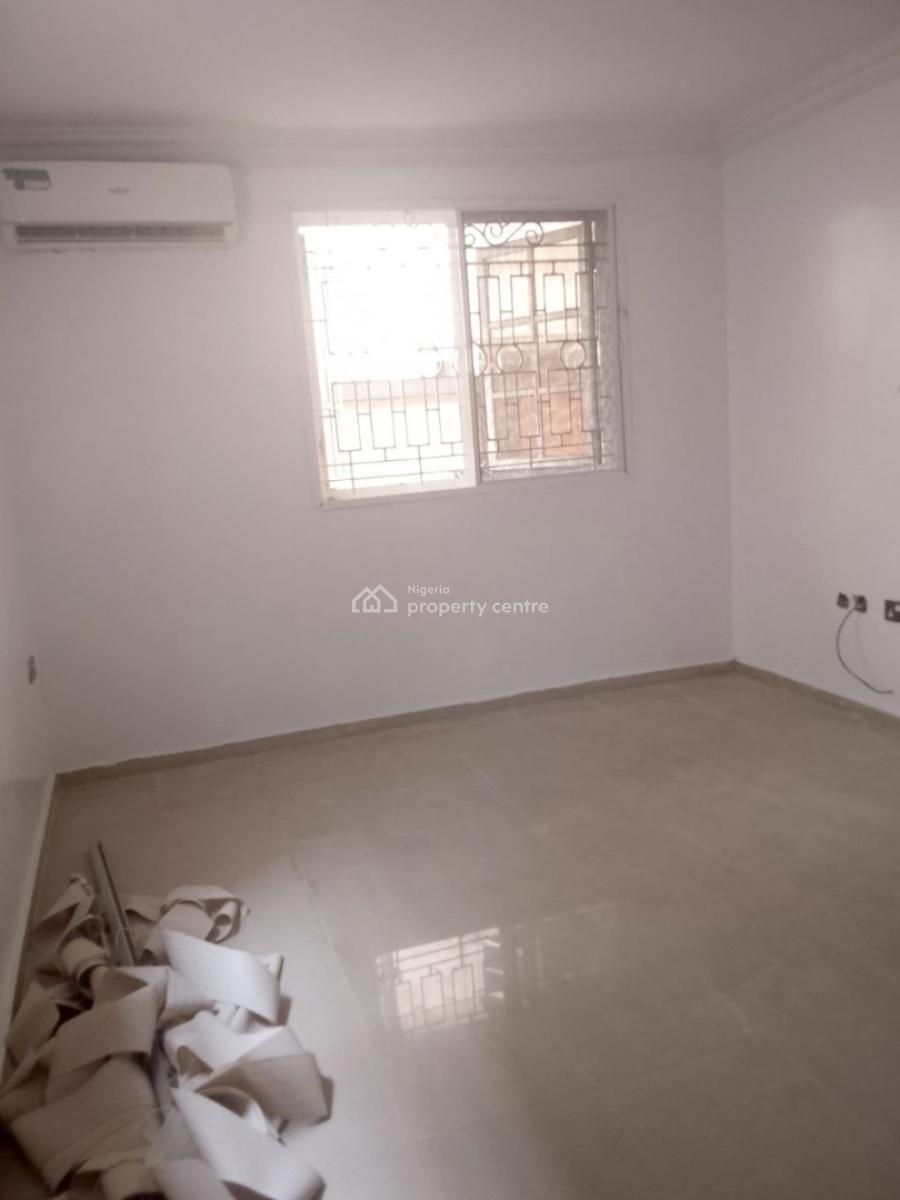 1 Bedroom Apartment, Lekki Phase 1, Lekki, Lagos, Flat / Apartment for Rent