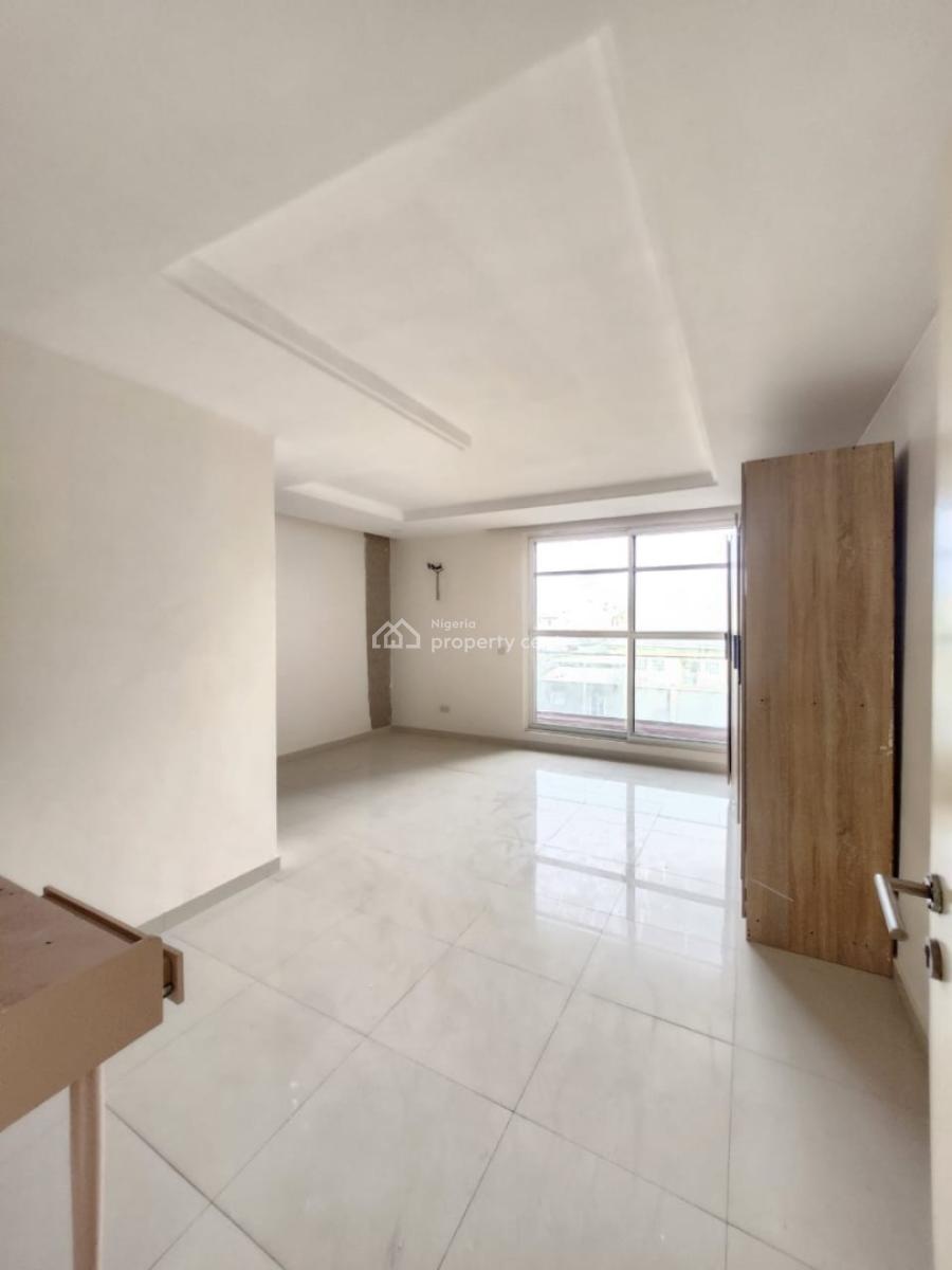 Spacious 3 Bedroom Apartment with 24hrs Power Supply, Victoria Island (vi), Lagos, Flat / Apartment for Rent