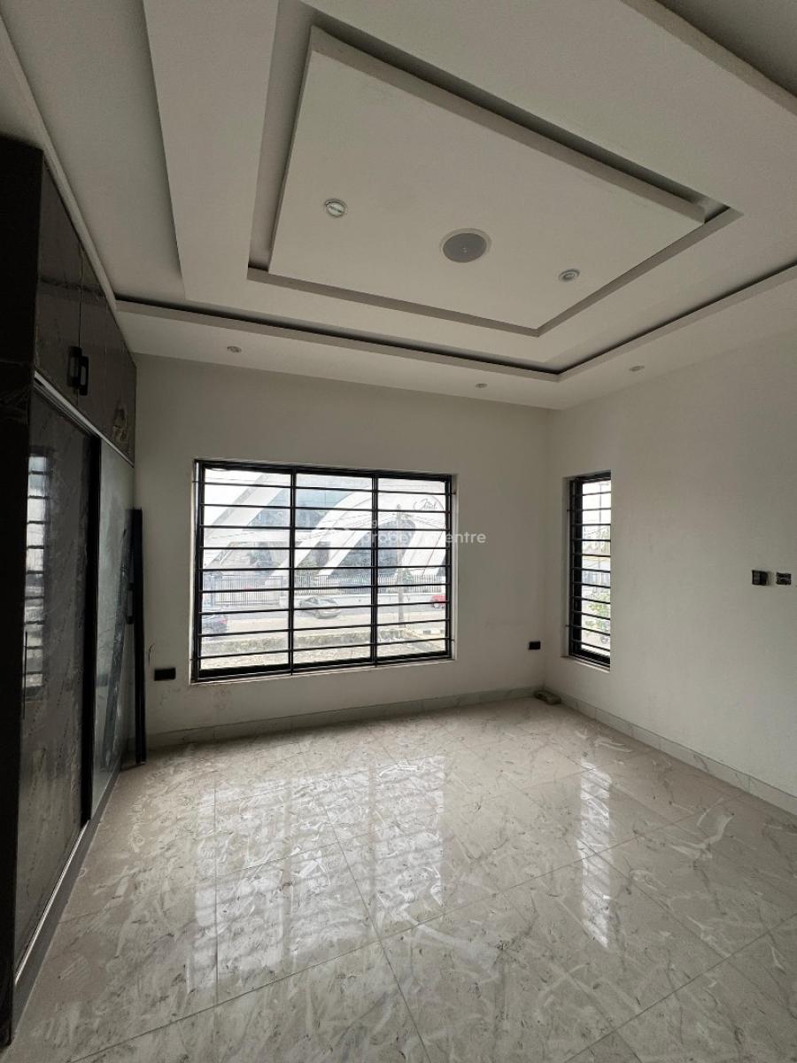 5 Bedroom Semi-detached House, Lekki Phase 1, Lekki, Lagos, Semi-detached Duplex for Sale