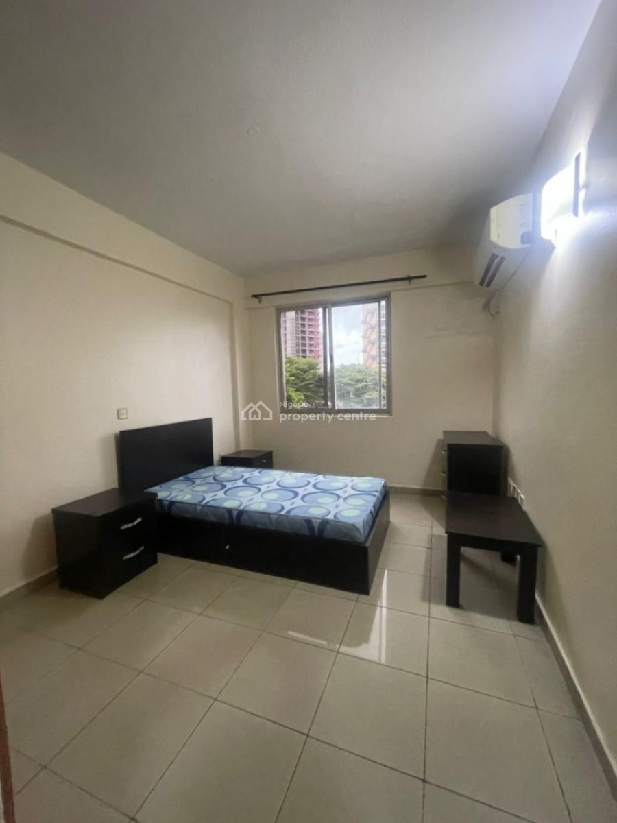 Well-maintained Partly Furnished 4-bedroom Low-rise Apartment, Victoria Island (vi), Lagos, Flat / Apartment for Rent