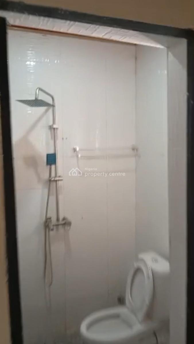 Petite 1 Bedroom Available, Naf Valley Estate, Asokoro District, Abuja, Mini Flat (room and Parlour) for Rent
