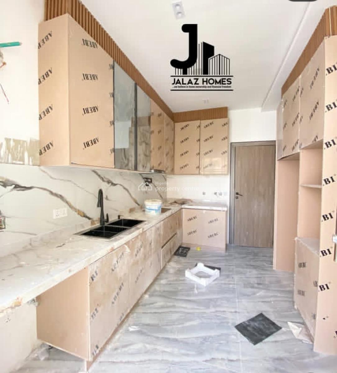 2 Bedroom Apartment, Osapa, Lekki, Lagos, Flat / Apartment for Sale