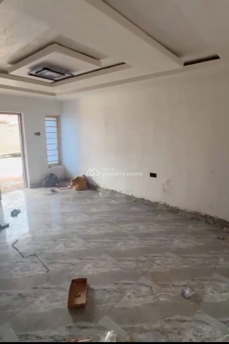 Nicely Renovated 2 Bedroom Ground Flat(ensuite), Ifako, Gbagada, Lagos, Flat / Apartment for Rent