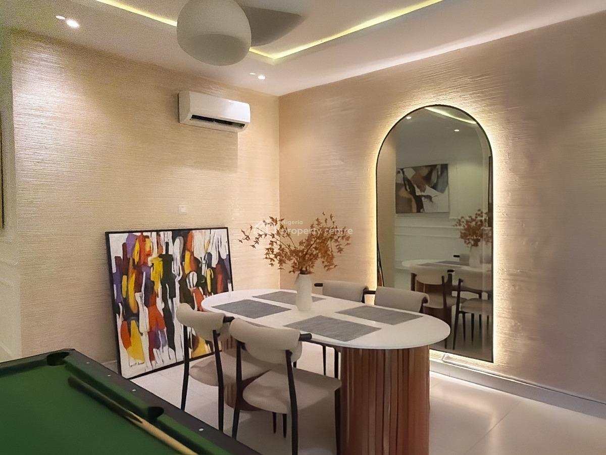 Deluxe Pent Floor 3 Bedroom with Snooker & Rooftop Pool, Tokunbo Omisore Street Off Wole Olateju Crescent, Lekki Phase 1, Lekki, Lagos, Flat / Apartment Short Let