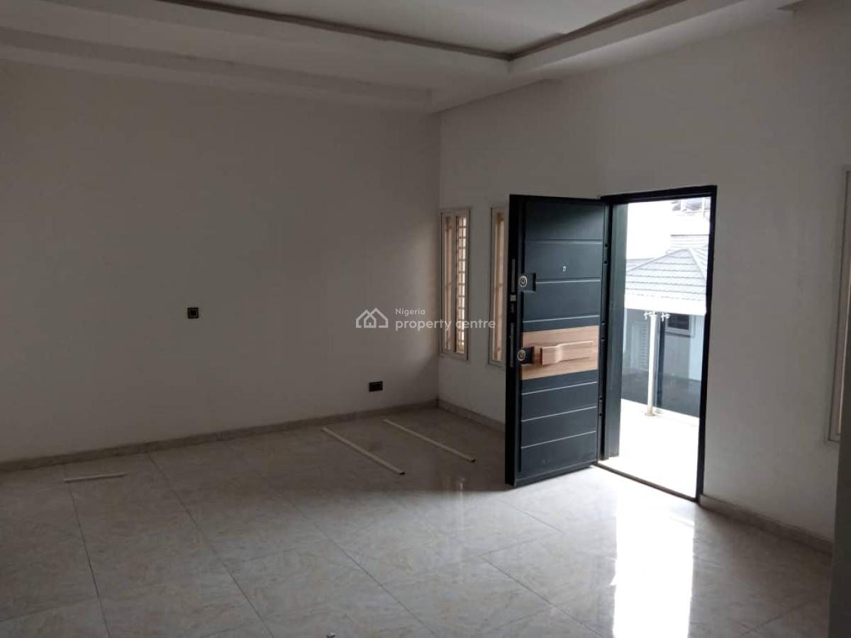 Large 4br Townhouse with Staff Quarters in Serviced Premises, Oduduwa Crescent, Ikeja Gra, Ikeja, Lagos, House for Sale