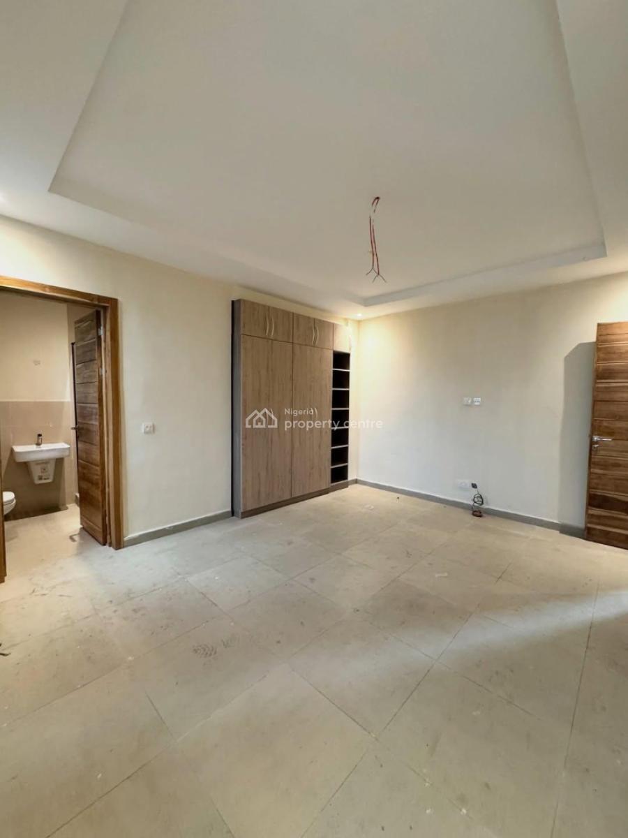 3 Bedroom Flat with a Bq, Off Admiralty Lekki Phase 1,lekki Lagos, Lekki Phase 1, Lekki, Lagos, Flat / Apartment for Rent