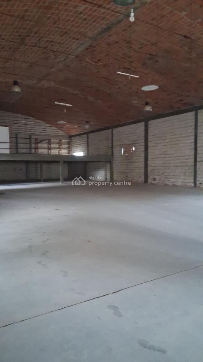a Single Bay Warehouse on 2,500m2 Land, Ilupeju, Ilupeju, Lagos, Warehouse for Sale