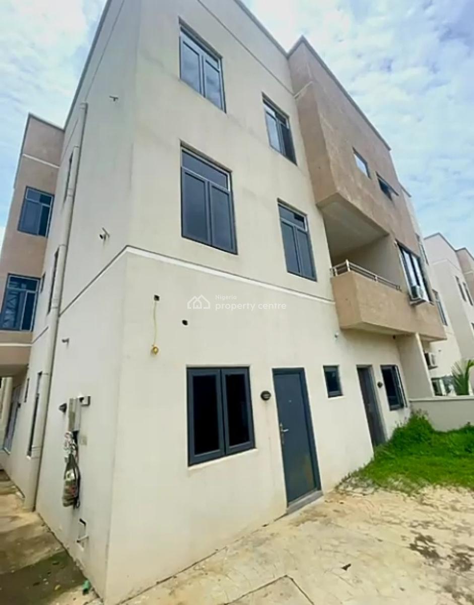 Newly  Built 5 Bedroom Semi Detached Duplex +bq, Guzape District, Abuja, Semi-detached Duplex for Rent