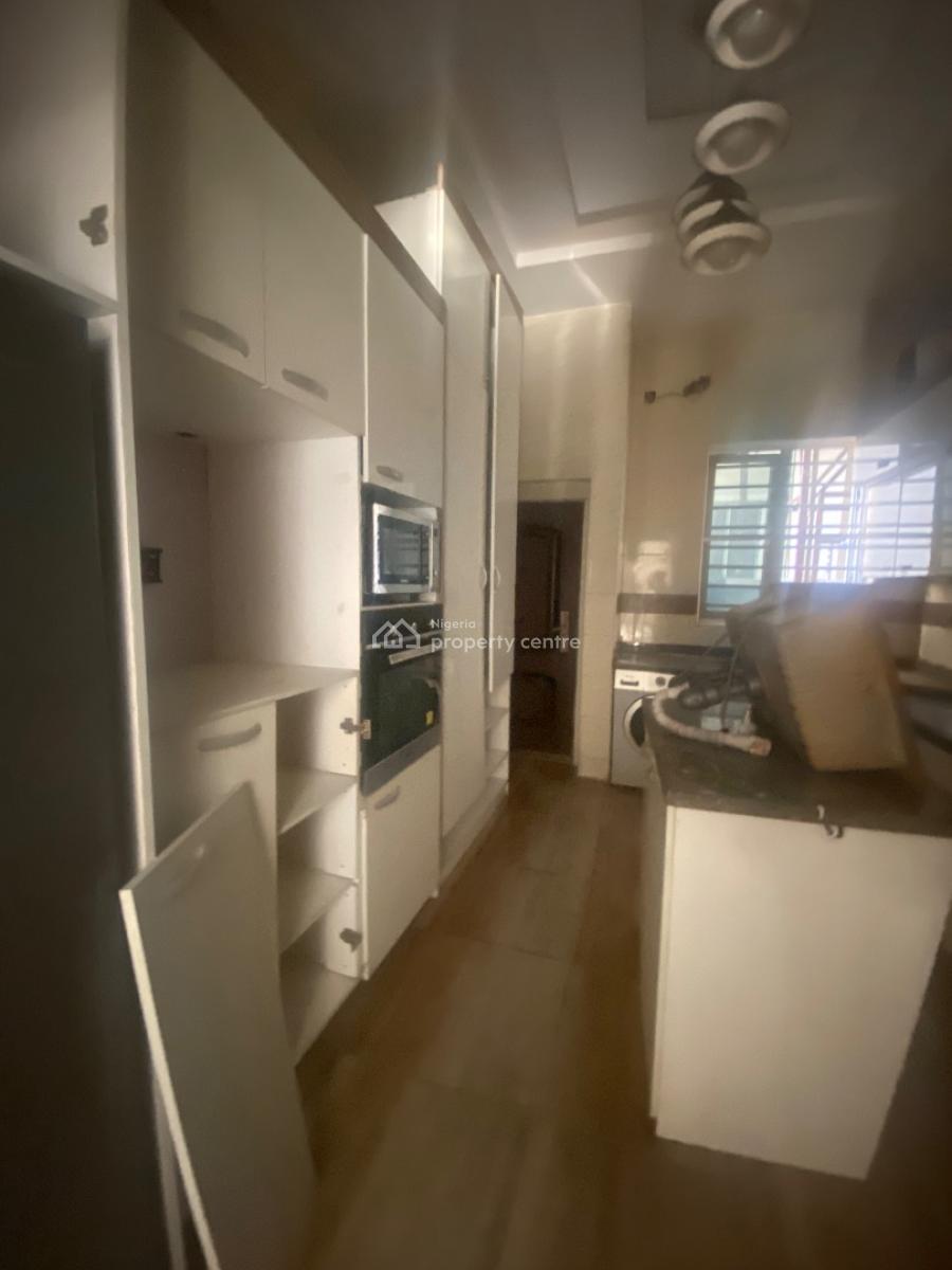 4 Bedroom Semi-detached Duplex + Bq, Chevron, Lekki, Lagos, Semi-detached Duplex for Rent
