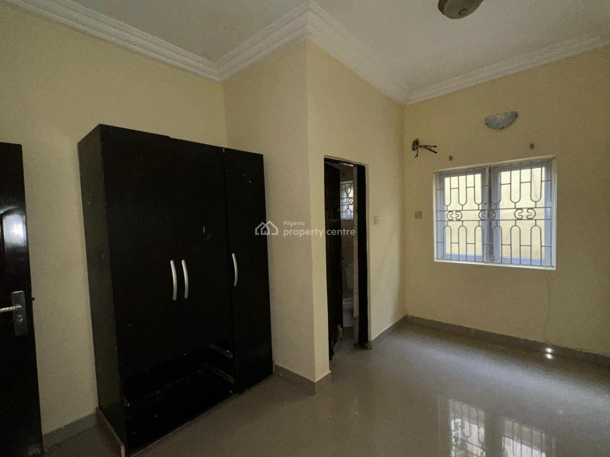 3bedroom Flat, Off International Airport Road Ajao Estate, Isolo, Lagos, Flat / Apartment for Rent