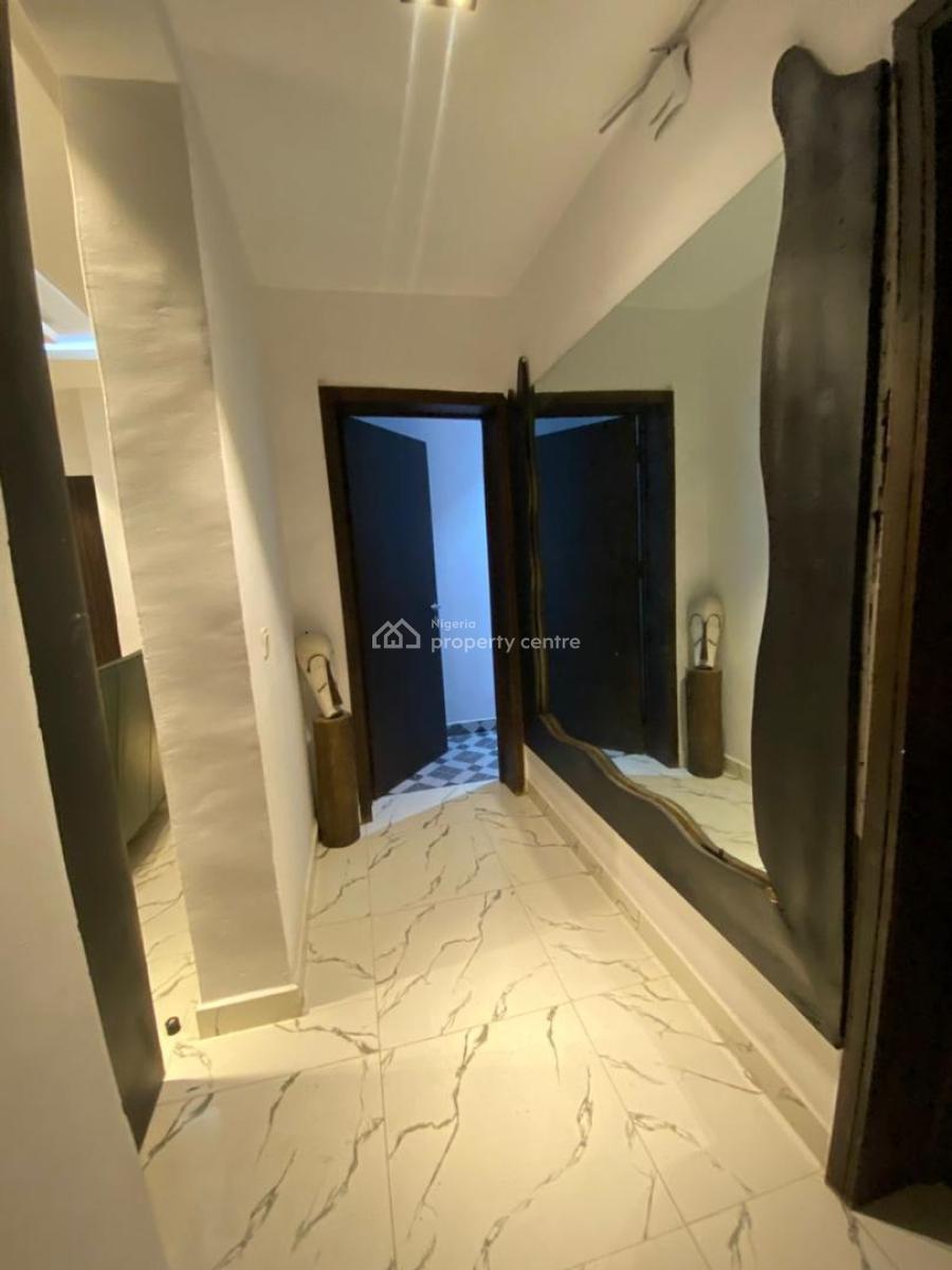 3bedroom Flat, Off International Airport Road Ajao Estate, Isolo, Lagos, Flat / Apartment for Rent