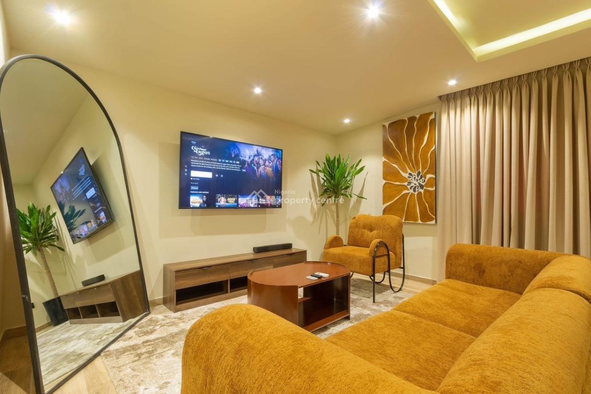 Beautiful and Spacious Serviced 2-bedroom Apartment with Double Beds, Lekki Phase 1, Lekki, Lagos, House Short Let