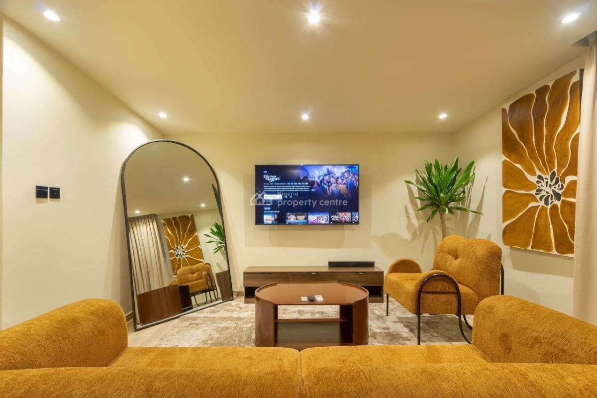 Beautiful and Spacious Serviced 2-bedroom Apartment with Double Beds, Lekki Phase 1, Lekki, Lagos, House Short Let