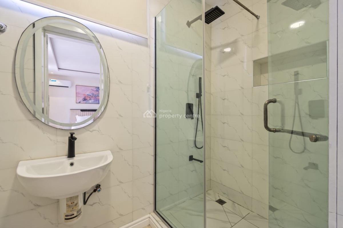 a Brand New Minimalist 3-bedroom Apartment with a Swimming Pool and Ps, Lekki Phase 1, Lekki, Lagos, Flat / Apartment Short Let