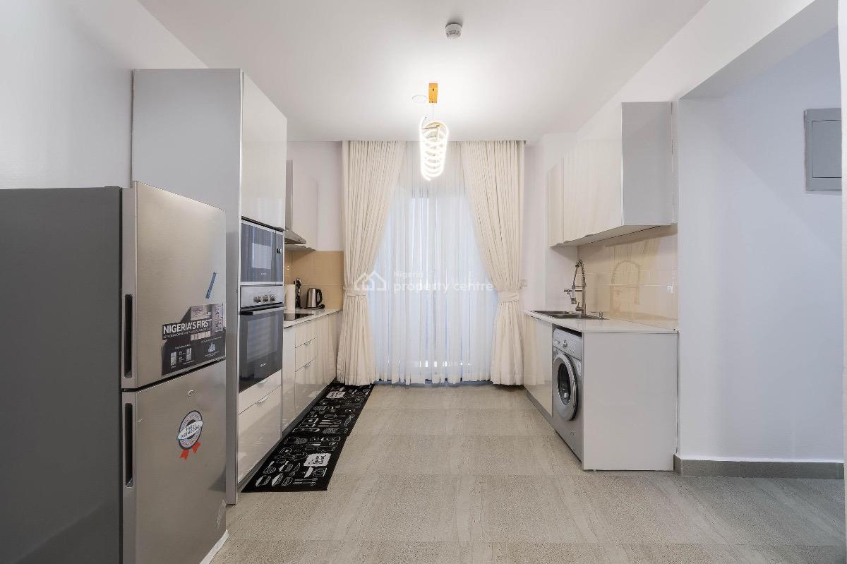 Luxury & Aesthetic 1 Bedroom Apartment W/ Pool, Gym & Rooftop Terrace, Lekki Phase 1, Lekki, Lagos, Flat / Apartment Short Let