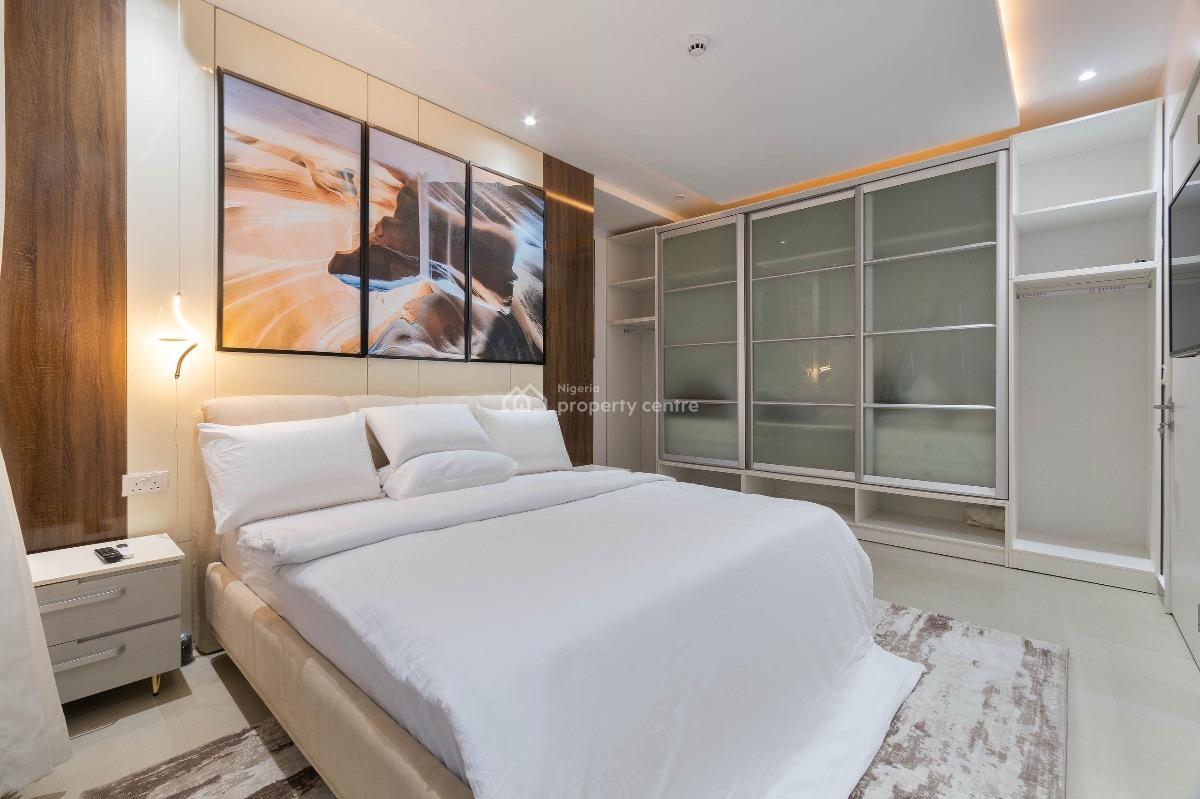 Luxury & Aesthetic 1 Bedroom Apartment W/ Pool, Gym & Rooftop Terrace, Lekki Phase 1, Lekki, Lagos, Flat / Apartment Short Let