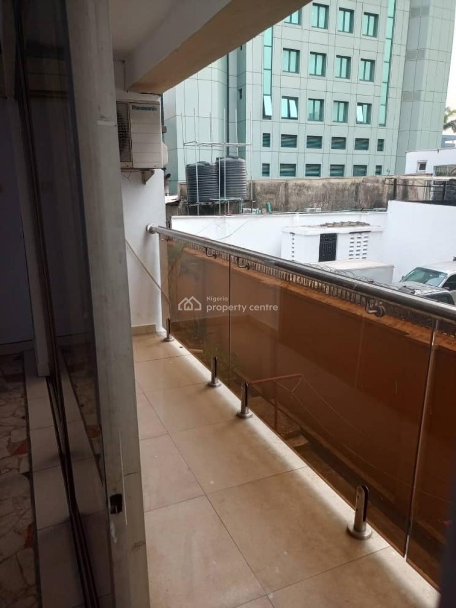 Fully Serviced 4 Bedroom Apartment with a Room Service Quarters, Victoria Island (vi), Lagos, Flat / Apartment for Rent