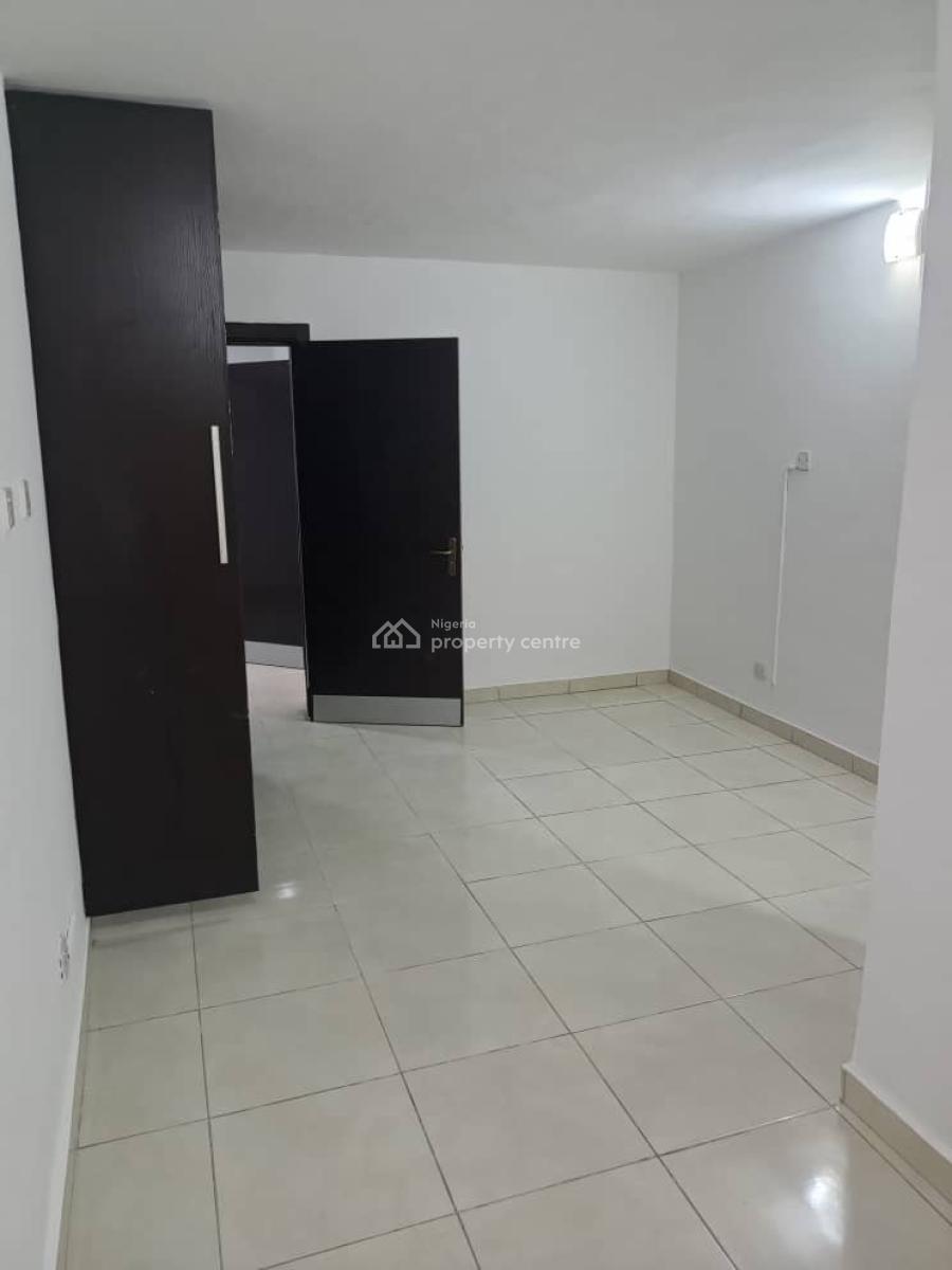 Fully Serviced 4 Bedroom Apartment with a Room Service Quarters, Victoria Island (vi), Lagos, Flat / Apartment for Rent