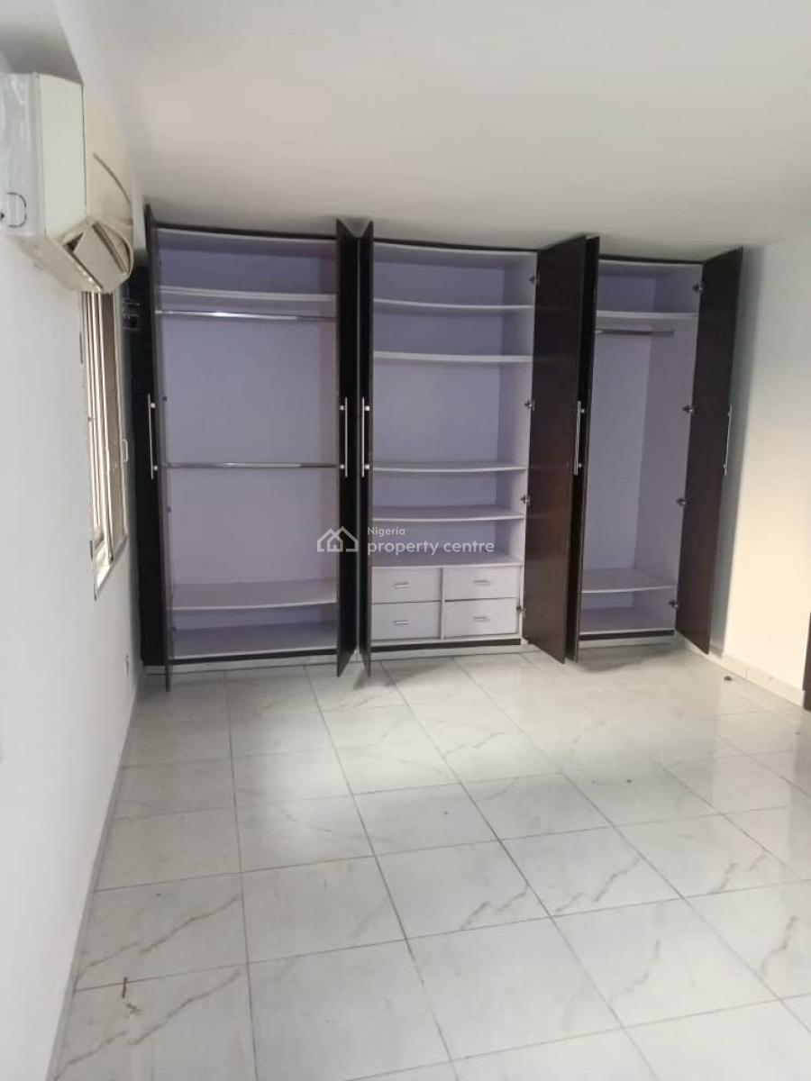 Fully Serviced 4 Bedroom Apartment with a Room Service Quarters, Victoria Island (vi), Lagos, Flat / Apartment for Rent