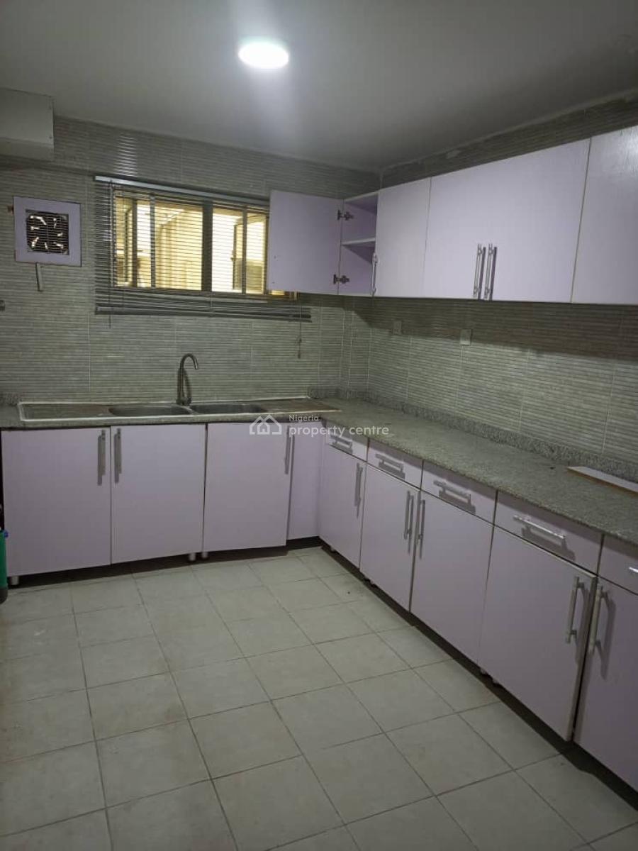 Fully Serviced 4 Bedroom Apartment with a Room Service Quarters, Victoria Island (vi), Lagos, Flat / Apartment for Rent
