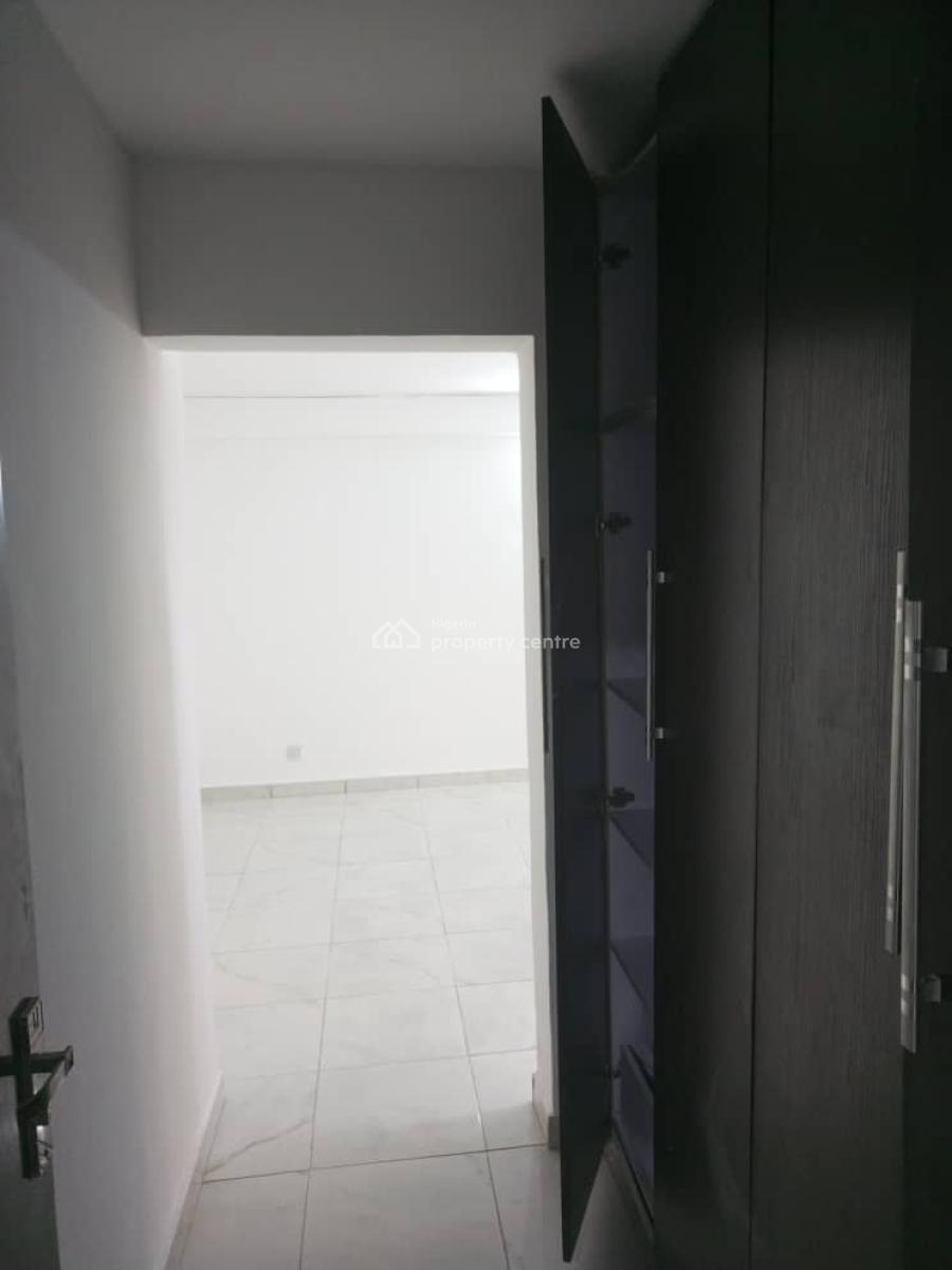 Fully Serviced 4 Bedroom Apartment with a Room Service Quarters, Victoria Island (vi), Lagos, Flat / Apartment for Rent