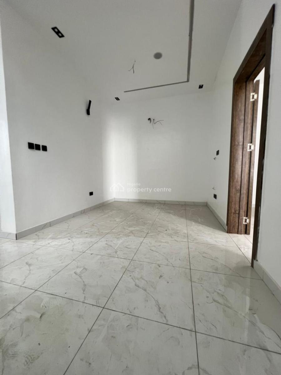 Stunning 5 Bedroom Semi Detached Duplex with Bq & Rooftop Terrace, Chevron, Lekki, Lagos, Semi-detached Duplex for Sale