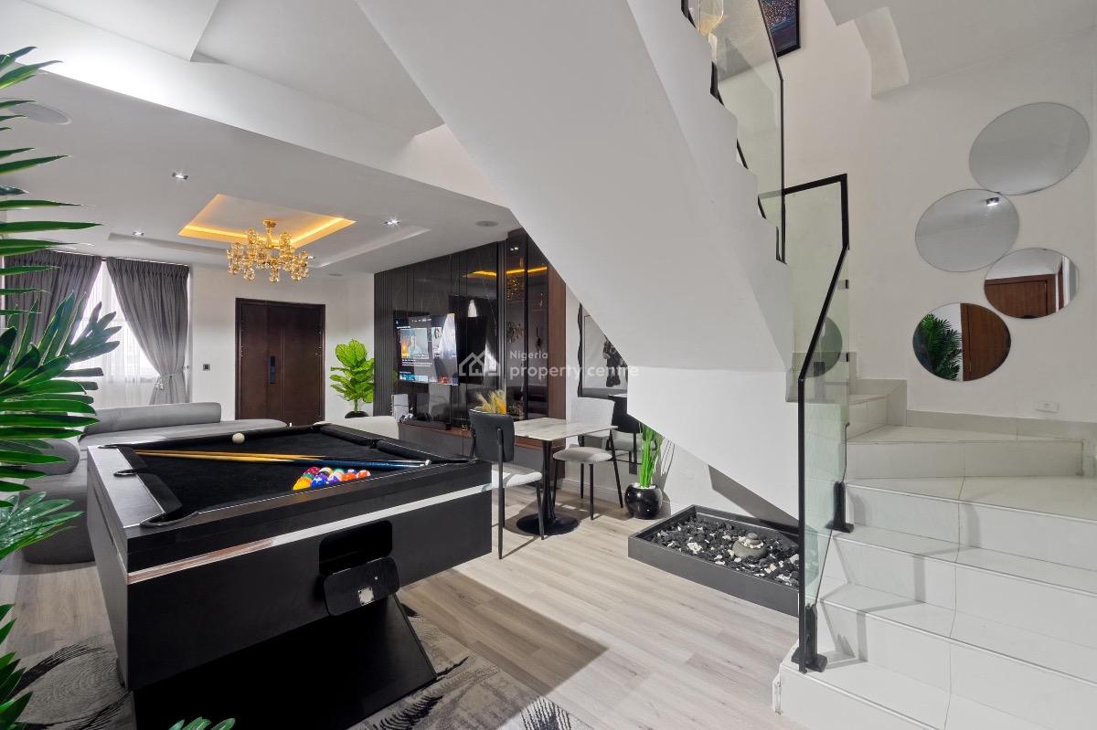 Brand New Three Bed Room Apartment Available Today, Lekki Phase 1, Lekki, Lagos, Flat / Apartment Short Let