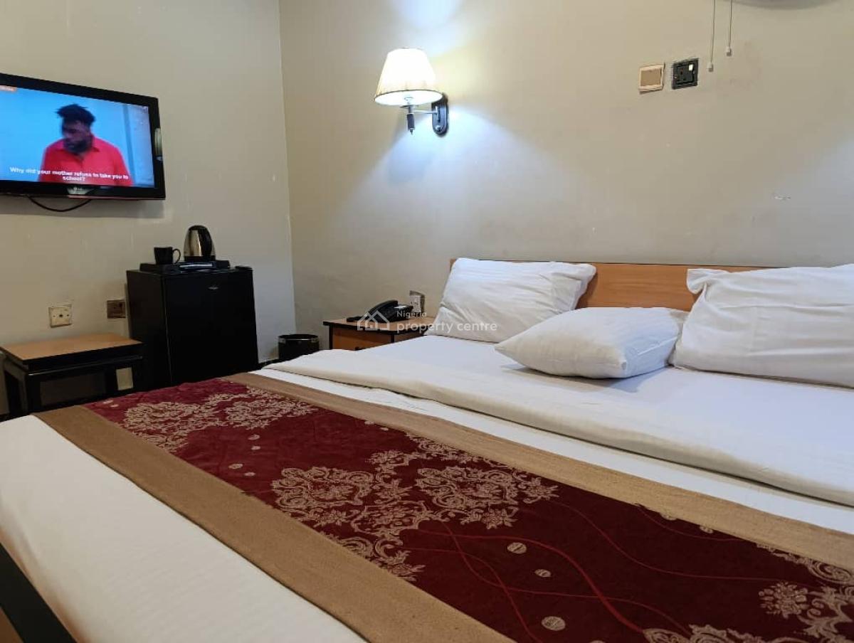 25 Rooms Hotel, Acme Road, Ikeja, Lagos, Hotel / Guest House for Sale