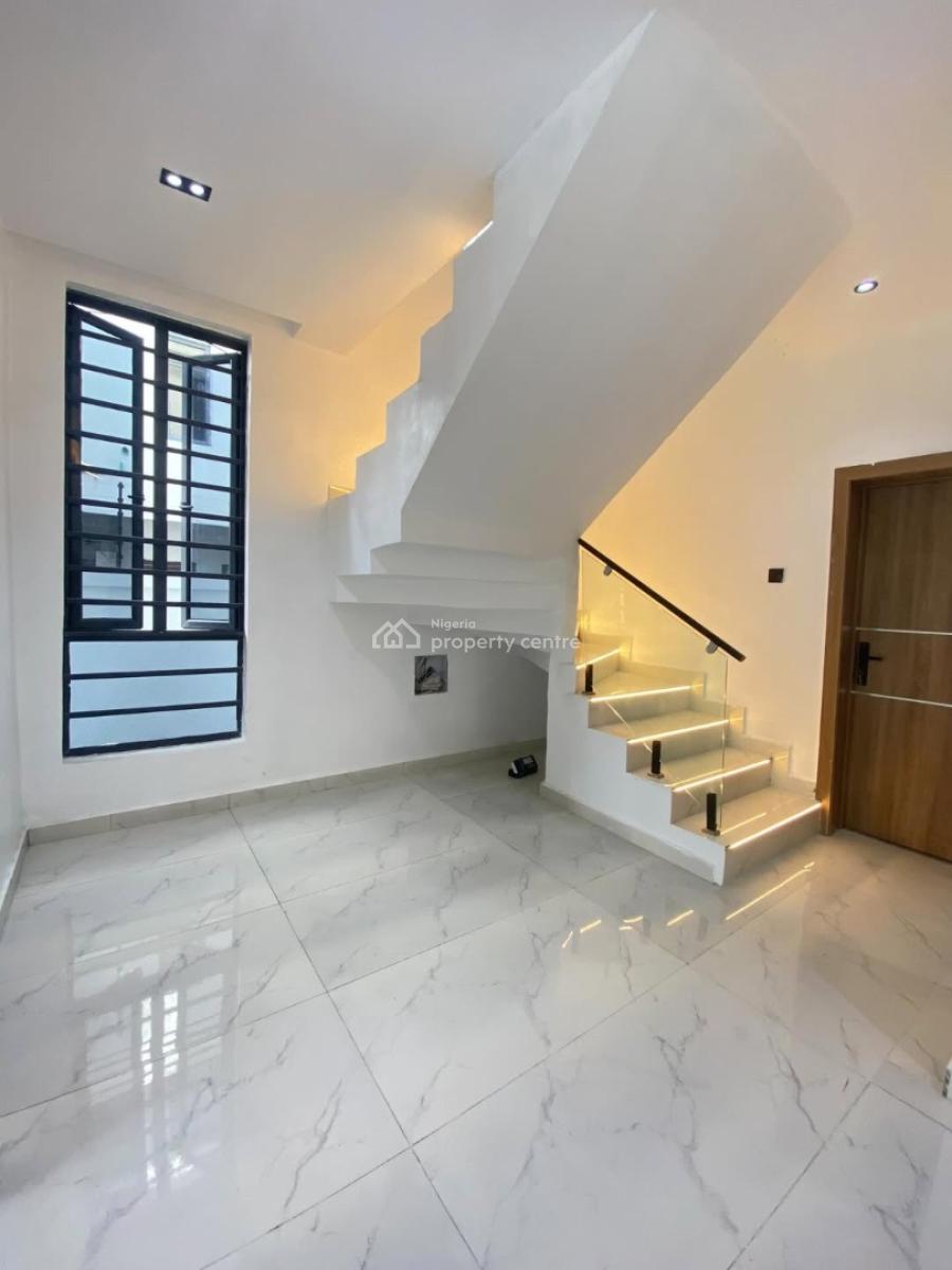 Luxurious  4-bedrooms Fully Detached  Duplex with Bq, Ikota, Lekki, Lagos, Detached Duplex for Sale