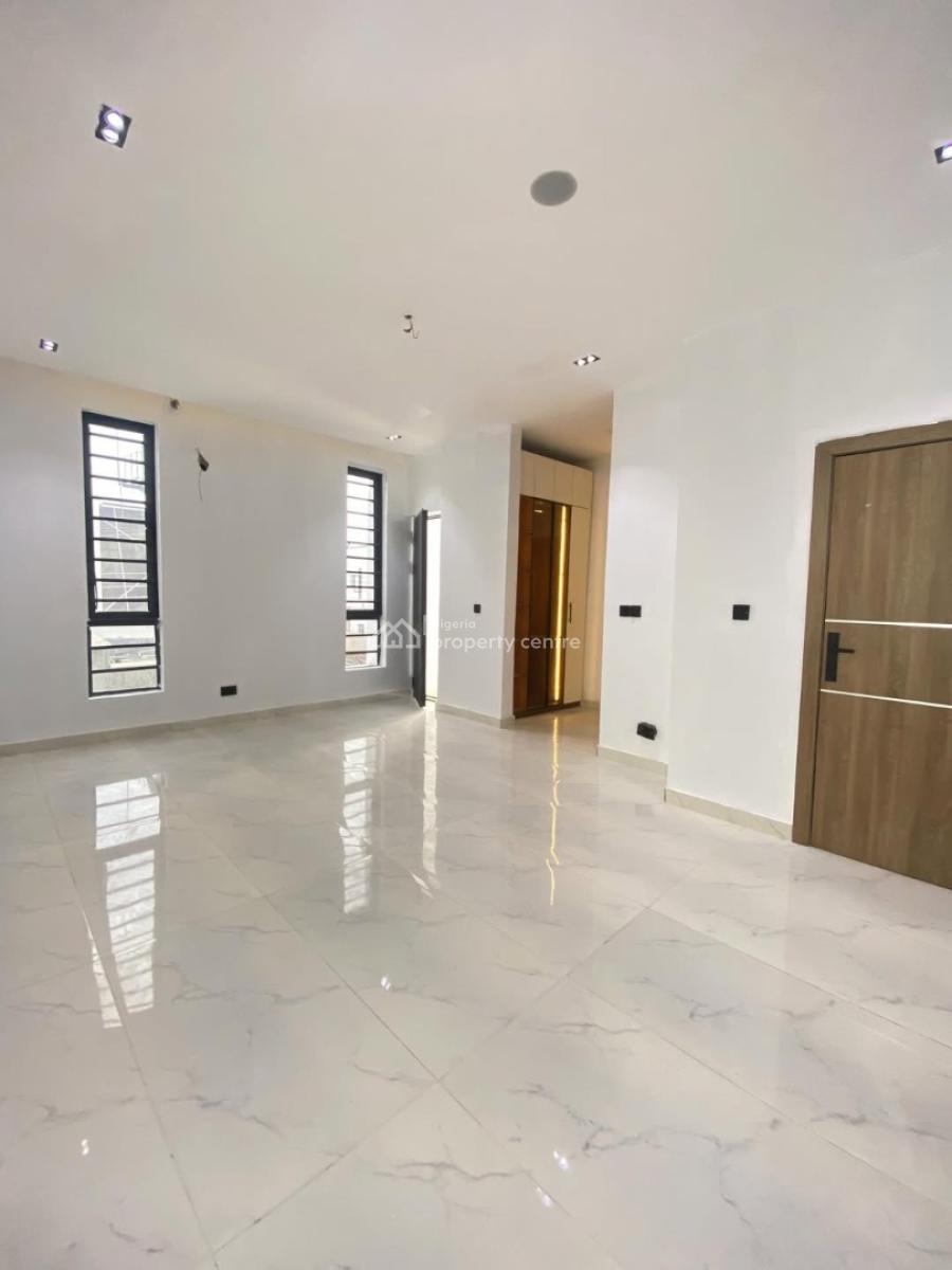 Luxurious  4-bedrooms Fully Detached  Duplex with Bq, Ikota, Lekki, Lagos, Detached Duplex for Sale