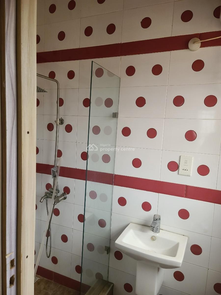 4 Bedrooms Fully Detached Duplex at Magodo Gra Phase 2 Shangisha, Bashiru Shittu Avenue, Gra Phase 2, Magodo, Lagos, Detached Duplex for Rent
