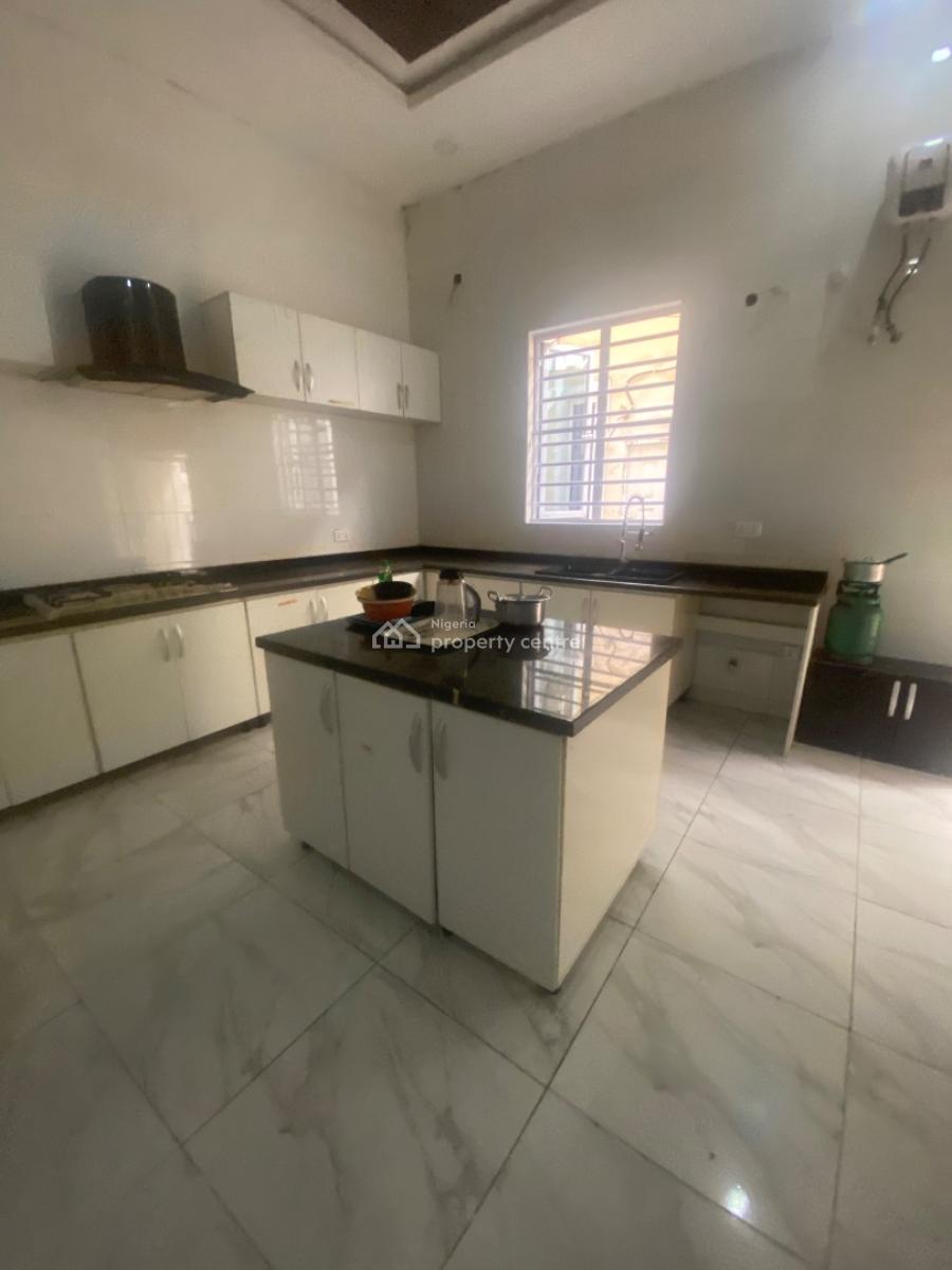 1 Bedroom Mini-flat, Agungi, Lekki, Lagos, Mini Flat (room and Parlour) for Rent