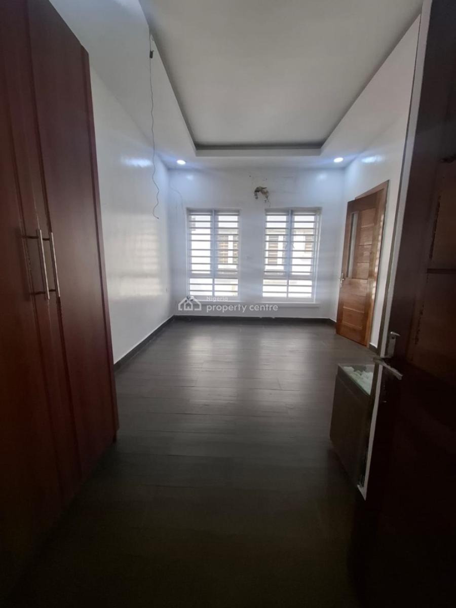 Spacious 4 Bedroom Semi Detached Duplex with Bq, Osapa, Osapa, Lekki, Lagos, Semi-detached Duplex for Sale