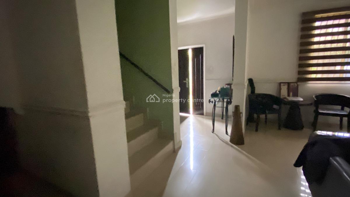 Well Maintained 4 Bedroom Semi Detached, Off Admiralty Way, Lekki Phase 1, Lekki, Lagos, Semi-detached Duplex for Sale