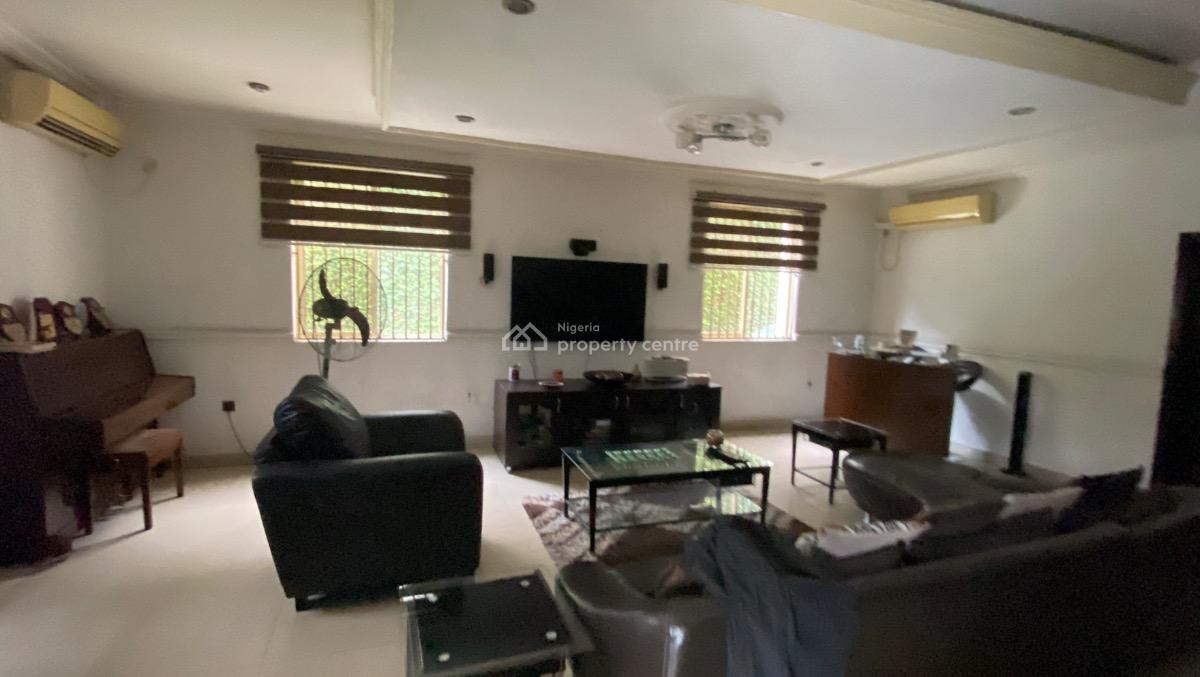 Well Maintained 4 Bedroom Semi Detached, Off Admiralty Way, Lekki Phase 1, Lekki, Lagos, Semi-detached Duplex for Sale