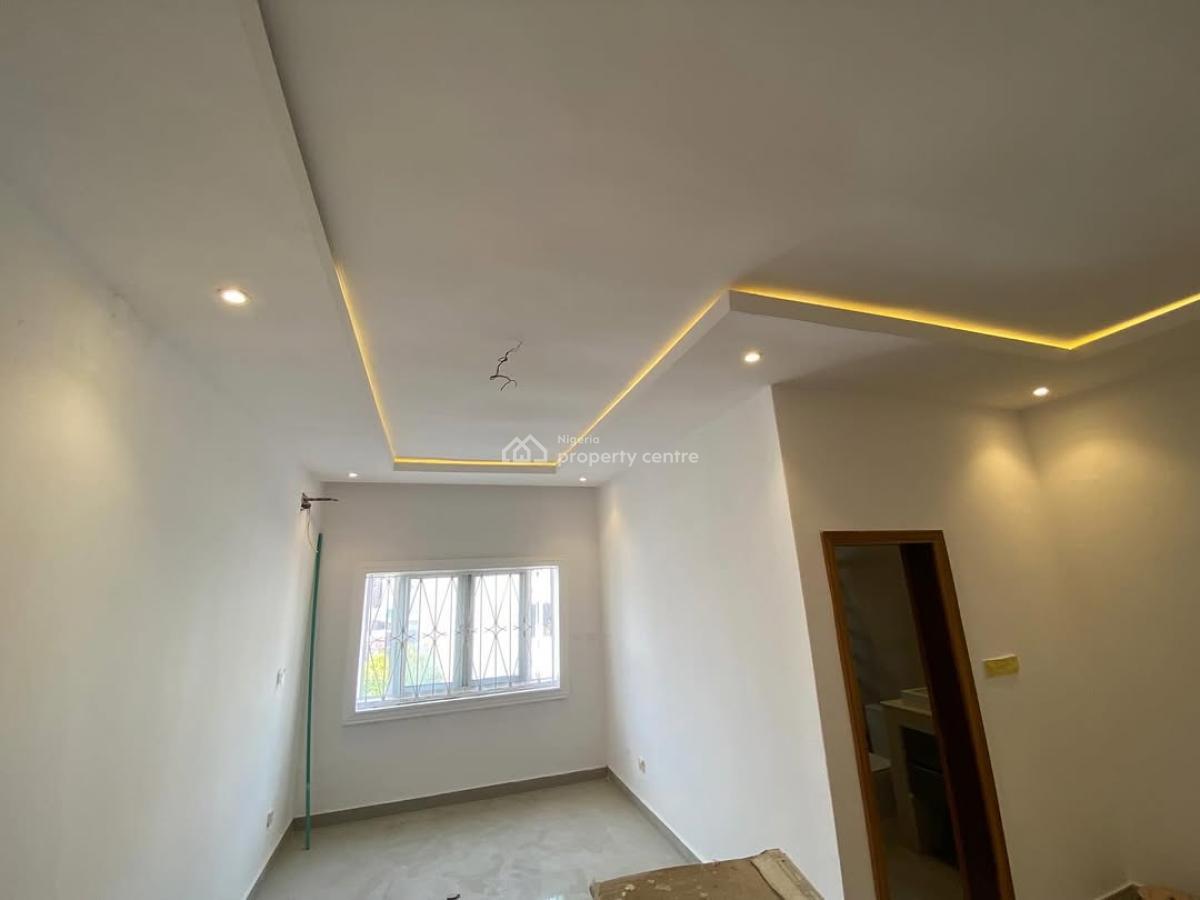 a Slef Serviced 4 Bedroom Maisonette Duplex with a Boys Quarters, Ikoyi, Lagos, House for Rent