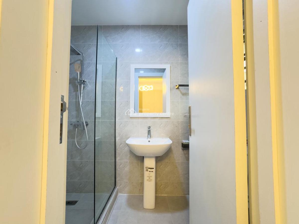 Luxury 1 Bedroom Apartment with Housekeeping and Private Balconies, Swimming Pool,gymnasium, Spacious Ensuite Room, Oniru, Victoria Island (vi), Lagos, Flat / Apartment Short Let