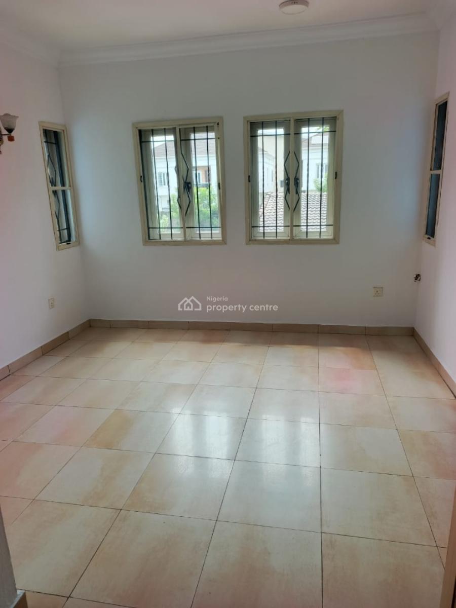 Exquisitely Built 3 Bedroom Apartment with Bq, U3 Estate,  Lekki Right, Lekki Phase 1, Lekki, Lagos, Flat / Apartment for Rent