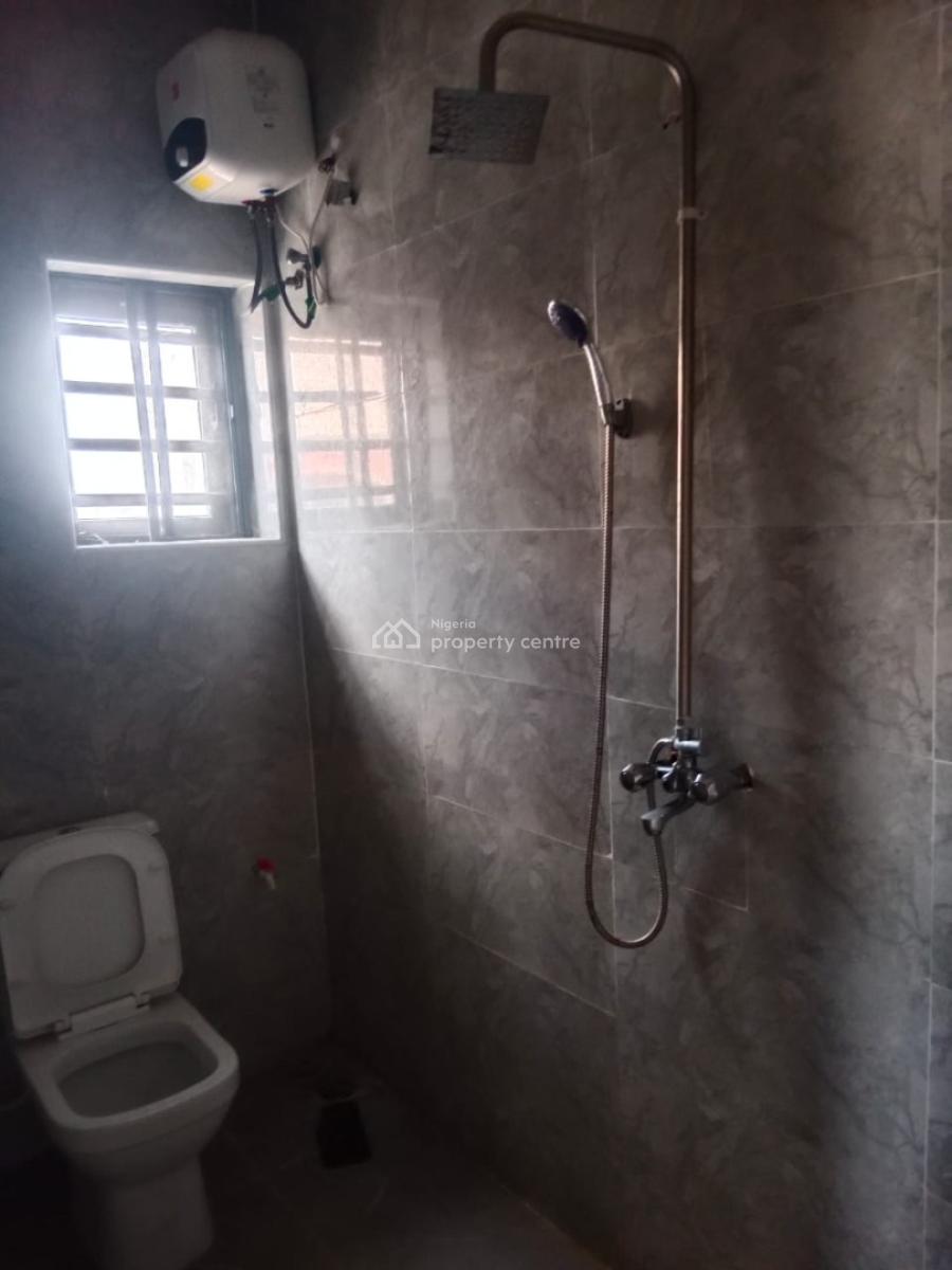 Well Maintained 2 Bedroom Flat, Gbetu Newroad, Awoyaya, Ibeju Lekki, Lagos, Flat / Apartment for Rent