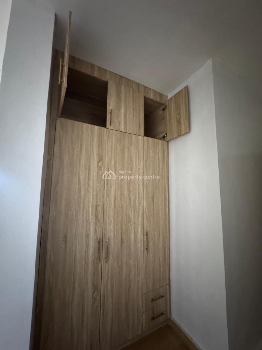 3 Bedroom Apartment, Lekki Phase 1, Lekki, Lagos, Flat / Apartment for Rent