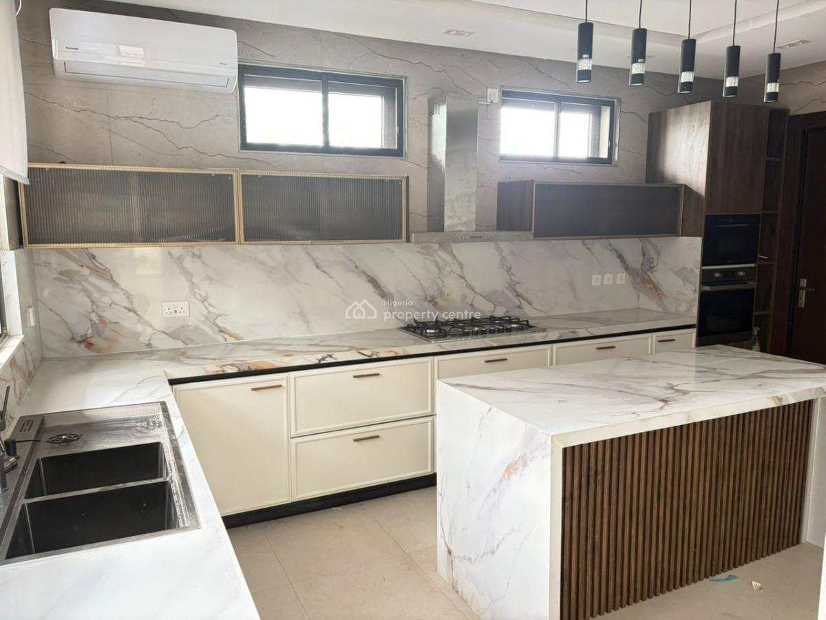 6 Bedrooms Detached with Bq, Banana Island, Banana Island, Ikoyi, Lagos, Detached Duplex for Sale