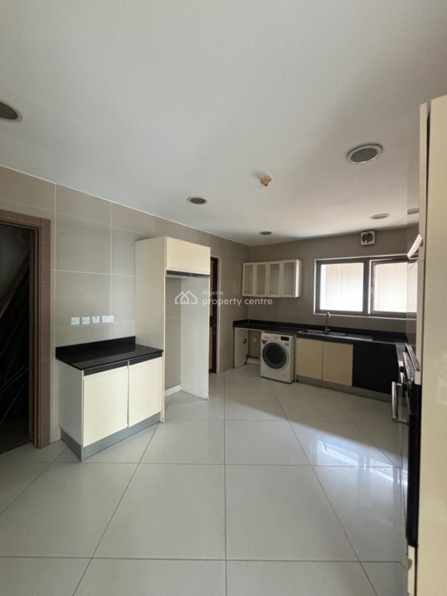Fully Serviced Family 4 Bedroom Penthouse Apartment with 2 Bq, Victoria Island (vi), Lagos, Flat / Apartment for Rent