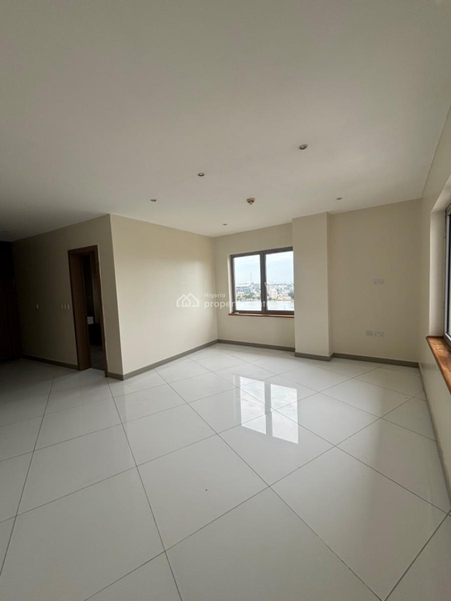 Fully Serviced Family 4 Bedroom Penthouse Apartment with 2 Bq, Victoria Island (vi), Lagos, Flat / Apartment for Rent