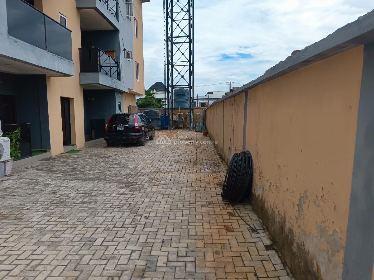 Luxury 3 Bedrooms Flat, Ground Floor, Atlantic View Estate, Alpha Beach Road, New-road Bustop, Igbo Efon, Lekki, Lagos, Flat / Apartment for Rent
