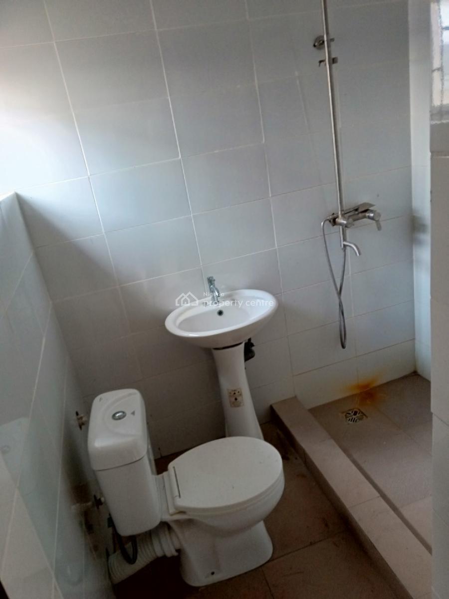 Luxury 3 Bedrooms Flat, Ground Floor, Atlantic View Estate, Alpha Beach Road, New-road Bustop, Igbo Efon, Lekki, Lagos, Flat / Apartment for Rent