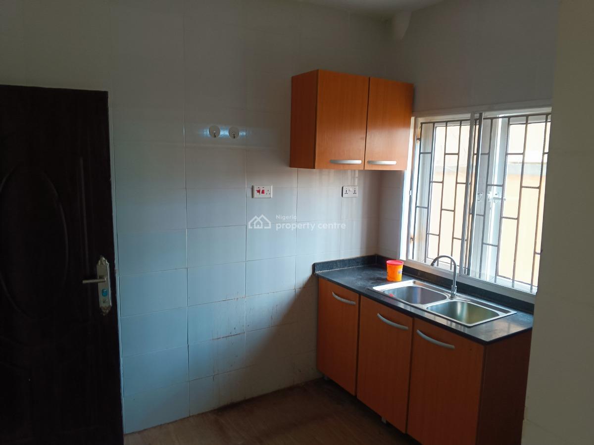 Luxury 3 Bedrooms Flat, Ground Floor, Atlantic View Estate, Alpha Beach Road, New-road Bustop, Igbo Efon, Lekki, Lagos, Flat / Apartment for Rent