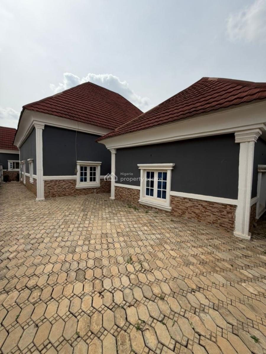 Tasteful 3 Bedroom Detached & 2 Rooms Bq, Lokogoma District, Abuja, Detached Duplex for Sale