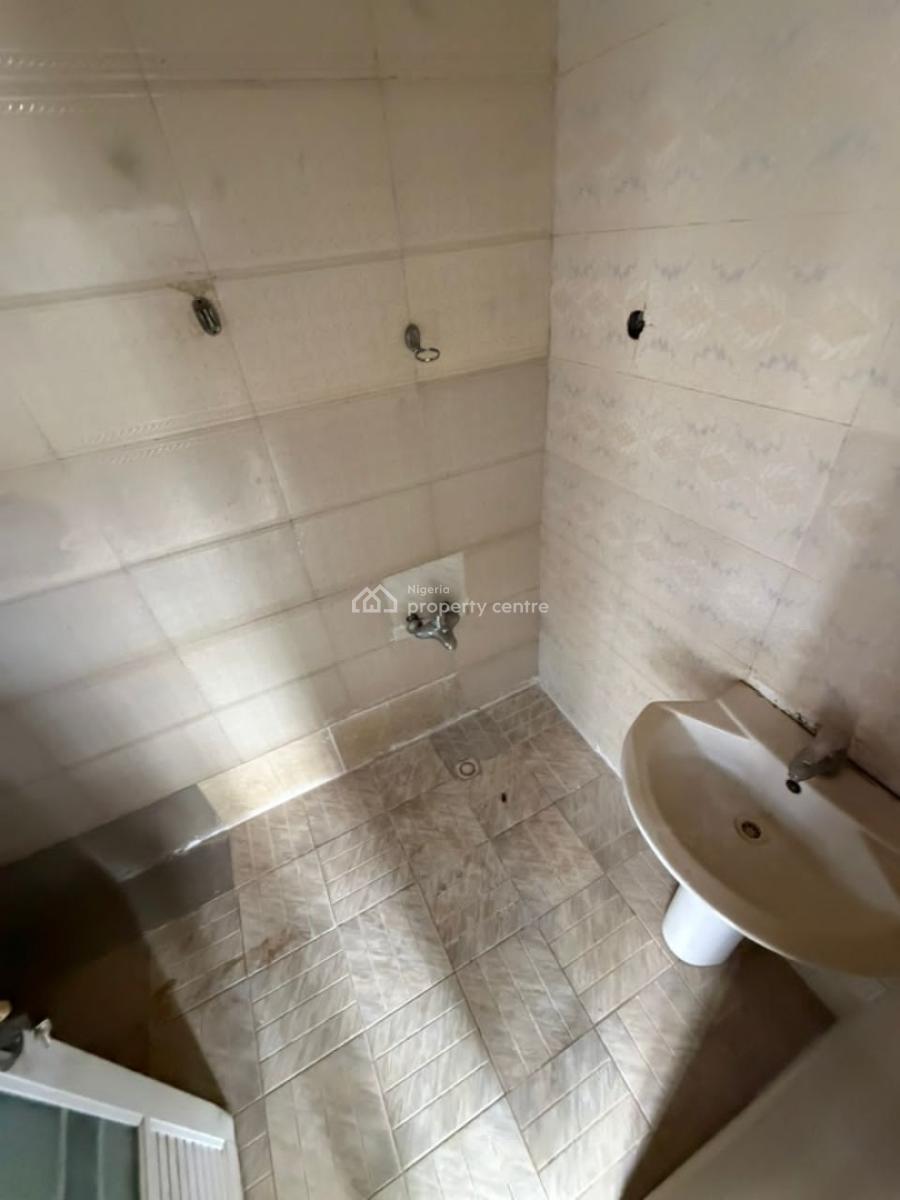 Tasteful 3 Bedroom Detached & 2 Rooms Bq, Lokogoma District, Abuja, Detached Duplex for Sale