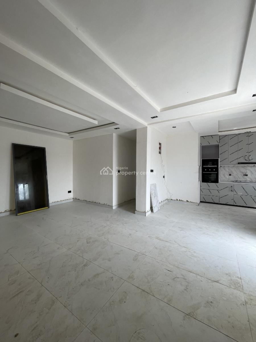 Alluringly Finished Luxury 2  Bedroom Apartment  in a Communal Living, Ikate, Lekki, Lagos, Flat / Apartment for Sale